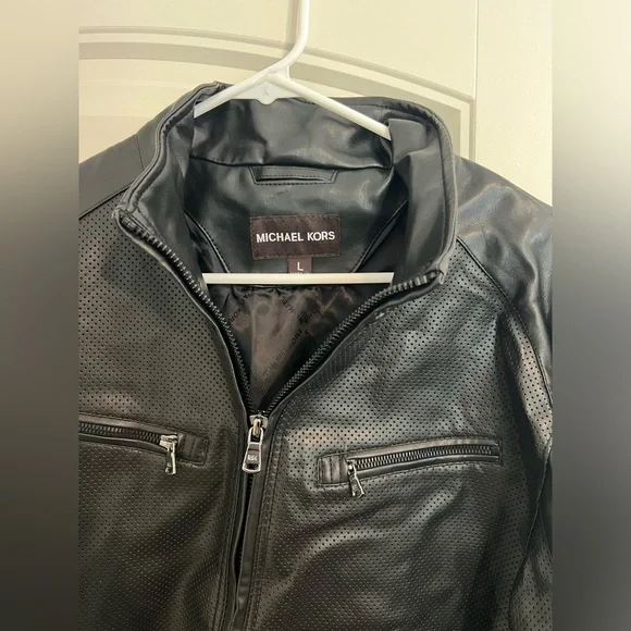 Michael Kors Leather Jacked - Picture 2 of 6